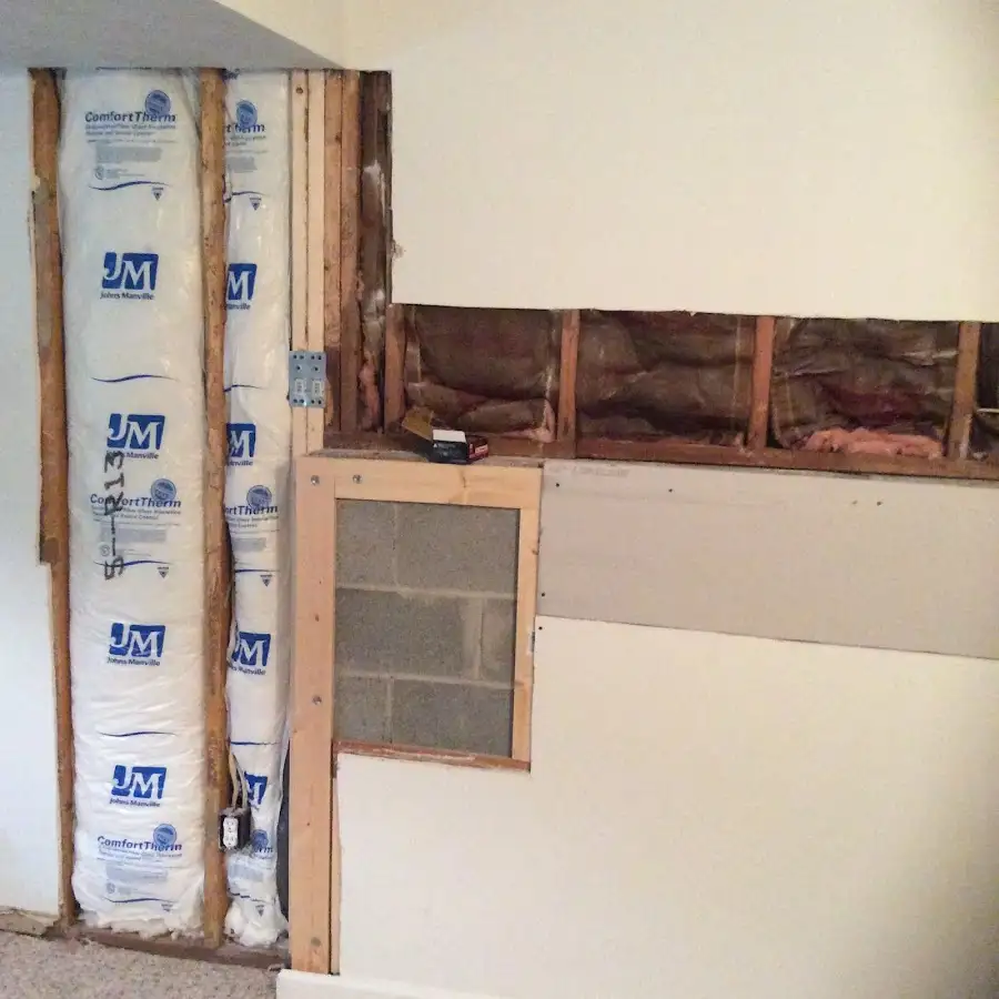 Wall insulation replacement during Structural Drying in Gantt